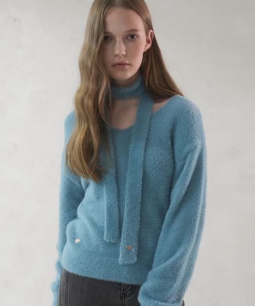 AVANDRESS(アバンドレス )の「Lily Muffler Set Knit - 5COL(ニット/セーター・レディース・ピンク/ブルー/ブラック/カーキ/アイボリー・FREE)」の8枚目の写真