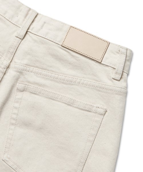 MUSINSA STANDARD（ムシンサスタンダード）の「CALIK ワイドデニムパンツ [クリーム]（デニムパンツ・メンズ・その他・40/27/28/29/38/36/34/32/30/26/31/33）」の11枚目の写真