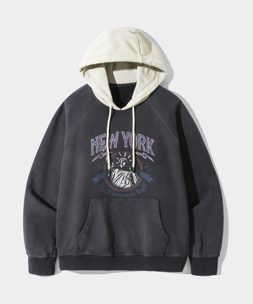 DIMITRI BLACK(ディミトリブラック)の「NYCフードTシャツ_ピグメントチャコール&クリーム(パーカー・レディース・その他・LARGE/X-LARGE/SMALL/MEDIUM)」の2枚目の写真