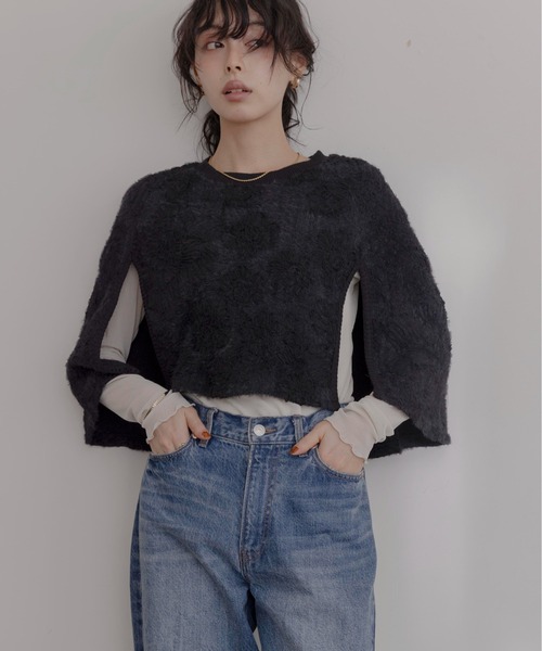 Eimee Law(エイミーロウ)の「フラワー刺繍ポンチョトップス(その他トップス・レディース・ベージュ/ブラック・FREE)」の11枚目の写真