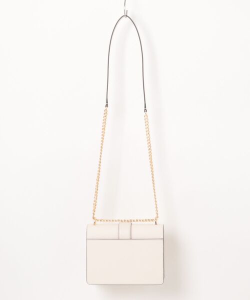 MICHAEL KORS（マイケルコース）の「GREENWICH サフィアーノ レザー フラップ クロスボディ スモール（ショルダーバッグ・レディース・ベージュ系・FREE）」の2枚目の写真