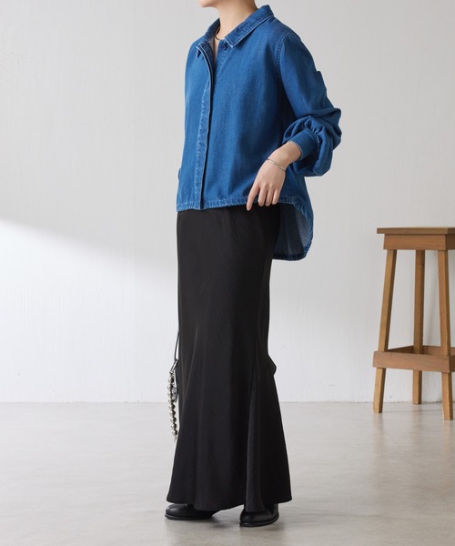 COLLAGE GALLARDAGALANTE（コラージュガリャルダガランテ）の「Q.anos/スタンドネック袖リブデニムシャツ/WEB限定カラー展開（シャツ/ブラウス・レディース・インディゴブルー/ブルー/ベージュ系その他/ベージュ・FREE）」の22枚目の写真