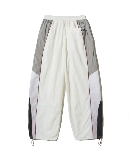 PHYPS MOTORCYCLE(フィップスモーターサイクル)の「Speed Track Pants Ivory(スウェットパンツ・レディース・その他・LARGE/X-LARGE/SMALL/MEDIUM)」の2枚目の写真