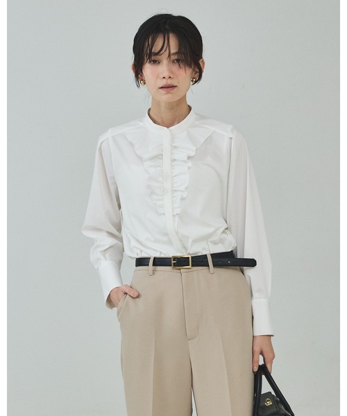 qualite（カリテ）の「【シワになりにくい！素材にこだわった一着】フロントラッフルブラウス/オケージョン/セレモニー/フォーマル/オフィスカジュアル/フリルブラウス/入卒/カセット服（シャツ/ブラウス・レディース・オフホワイト・フリー）」の6枚目の写真