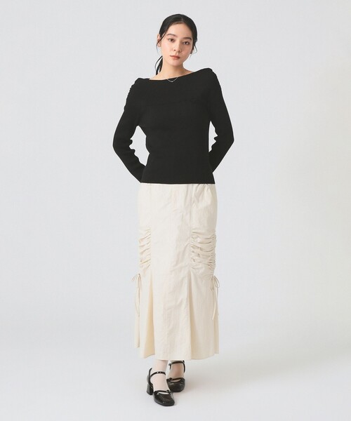 Ray BEAMS（レイビームス）の「サイド ギャザー マーメイド スカート（スカート・レディース・ブラック/オフホワイト・1/0）」の3枚目の写真