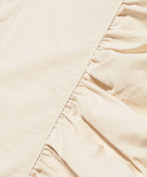 Ray BEAMS（レイビームス）の「サイド ギャザー マーメイド スカート（スカート・レディース・ブラック/オフホワイト・1/0）」の17枚目の写真