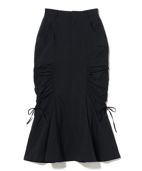 Ray BEAMS（レイビームス）の「サイド ギャザー マーメイド スカート（スカート・レディース・ブラック/オフホワイト・1/0）」の18枚目の写真