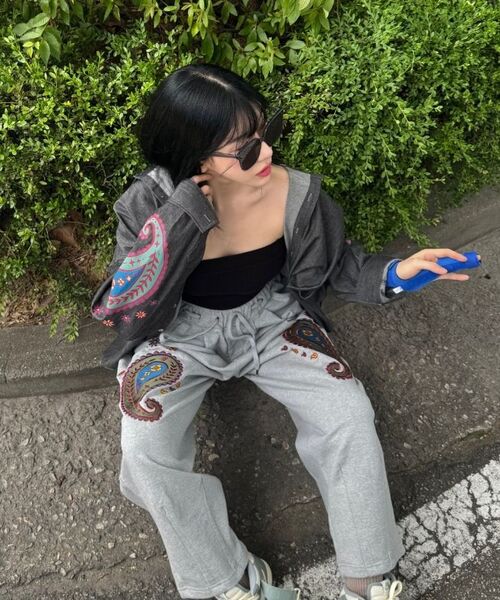 A NOTHING(アナッシング)の「ペイズリーエンブロイダリー HT スウェットパンツ(チャコール)(スウェットパンツ・レディース・その他・LARGE/MEDIUM)」の17枚目の写真