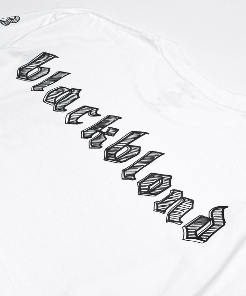 BLACK BLOND(ブラック ブロンド)の「ビビディスケッチロゴ長袖Tシャツ(ホワイト)(Tシャツ/カットソー・レディース・その他・SMALL/MEDIUM/LARGE/X-LARGE/XX-LARGE/XXX-LARGE)」の2枚目の写真