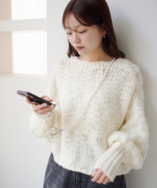 Kastane（カスタネ）の「【WEB・一部店舗限定】パールスマホショルダー（スマホグッズ・レディース・シルバー/アイボリー・FREE）」の8枚目の写真