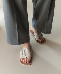 EIFFELCLASSIC（エッフェルクラシック）の「オレンバックルスライド_ベージュ（サンダル）」