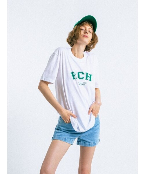 ROYAL CLUB HOLIDAY(ロイヤルクラブホリデー)の「RCH ビッグロゴ 半袖Tシャツ ホワイト(Tシャツ/カットソー・レディース・ホワイト・MEDIUM/LARGE/X-LARGE)」の8枚目の写真
