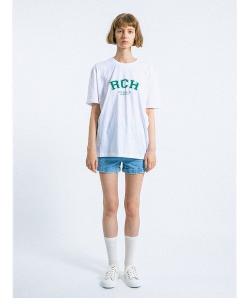 ROYAL CLUB HOLIDAY(ロイヤルクラブホリデー)の「RCH ビッグロゴ 半袖Tシャツ ホワイト(Tシャツ/カットソー・レディース・ホワイト・MEDIUM/LARGE/X-LARGE)」の11枚目の写真