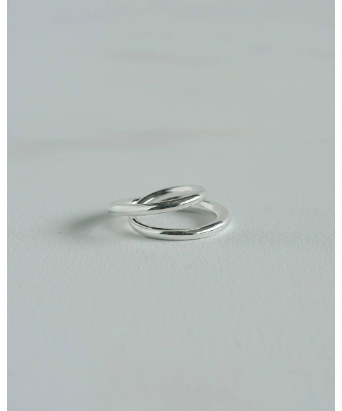 anuke（アンヌーク）の「Nuance Cross Ring（リング・レディース・シルバー/ゴールド・#11/#13）」の6枚目の写真