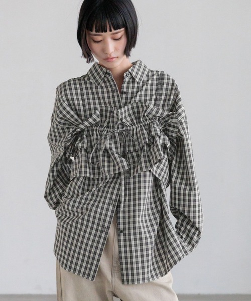 LOWRYS FARM（ローリーズファーム）の「チェックフリルビスチェ　638585（キャミソール・レディース・グレー/ブラック/ブラウン・FREE）」の2枚目の写真