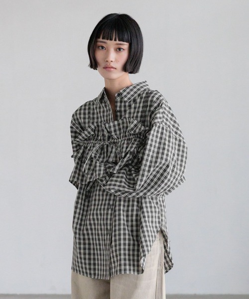 LOWRYS FARM（ローリーズファーム）の「チェックフリルビスチェ　638585（キャミソール・レディース・グレー/ブラック/ブラウン・FREE）」の6枚目の写真