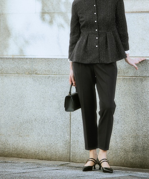 nissen（ニッセン）の「【入学式・卒業式】取り外せるフリル襟付カットツイードペプラムブラウス＋ジャージーテーパードパンツセット＜大きいサイズ有＞（スーツセット・レディース・ホワイト系その他/ブラック系・3L/LL/L/M）」の19枚目の写真