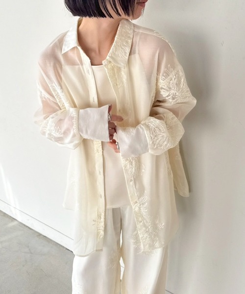 select MOCA by son（セレクトモカバイソン）の「フラワーエンブロイダリーシアーオーバーサイズシャツ【セットアップ対応】【by SON】（シャツ/ブラウス・レディース・アイボリー/ブラック・FREE）」の12枚目の写真