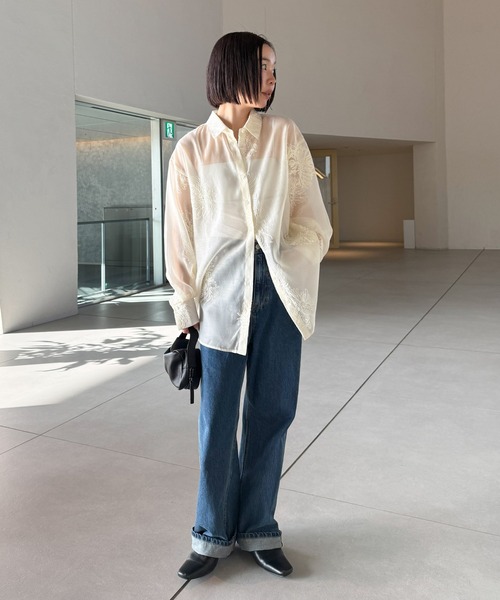 select MOCA by son（セレクトモカバイソン）の「フラワーエンブロイダリーシアーオーバーサイズシャツ【セットアップ対応】【by SON】（シャツ/ブラウス・レディース・アイボリー/ブラック・FREE）」の21枚目の写真