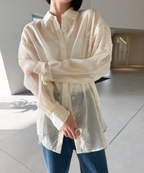 select MOCA by son（セレクトモカバイソン）の「フラワーエンブロイダリーシアーオーバーサイズシャツ【セットアップ対応】【by SON】（シャツ/ブラウス・レディース・アイボリー/ブラック・FREE）」の22枚目の写真