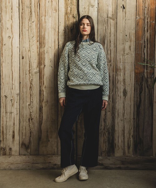 BEAMS PLUS(ビームスプラス)の「Crew Double Jacquard Indigo Yarn(ニット/セーター・メンズ・ホワイト・XL/L/M/S)」の5枚目の写真