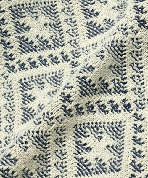 BEAMS PLUS(ビームスプラス)の「Crew Double Jacquard Indigo Yarn(ニット/セーター・メンズ・ホワイト・XL/L/M/S)」の2枚目の写真