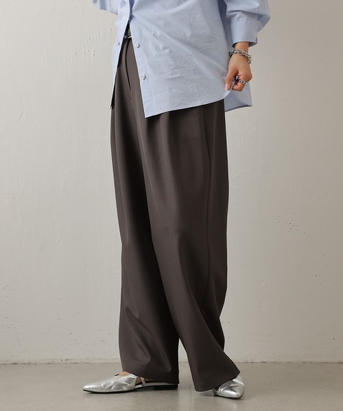 COLONY 2139(コロニートゥーワンスリーナイン)の「美脚2タックワイドパンツ(その他パンツ・レディース・ブラック/グレー/ベージュ・SMALL/MEDIUM)」の13枚目の写真