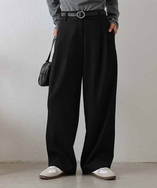 COLONY 2139(コロニートゥーワンスリーナイン)の「美脚2タックワイドパンツ(その他パンツ・レディース・ブラック/グレー/ベージュ・SMALL/MEDIUM)」の4枚目の写真