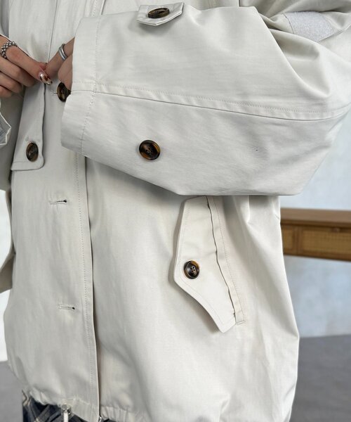 CPCM（シーピーシーエム）の「ミドル丈モッズトレンチコート（トレンチコート・レディース・アイボリー/ブラック/ベージュ・FREE）」の9枚目の写真