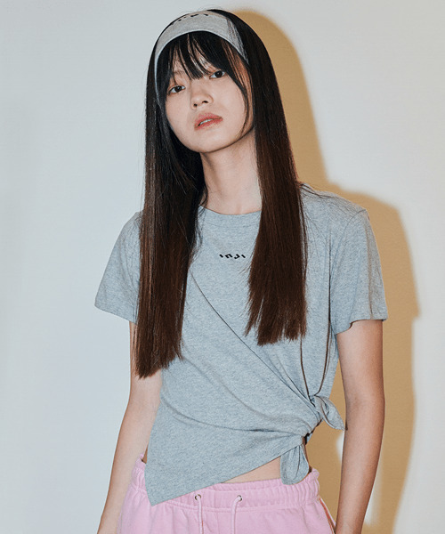 INJIACTIVE(インジアクティブ)の「タイサイドTグレー(Tシャツ/カットソー・レディース・その他・ONE SIZE)」の3枚目の写真
