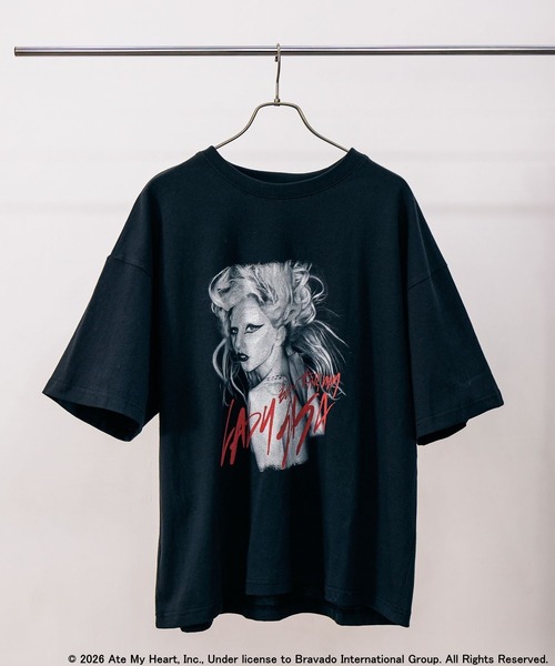 BAYFLOW(ベイフロー)の「【Lady Gaga(レディー・ガガ)】グラフィックTシャツ(Tシャツ/カットソー・メンズ・オフホワイト/ブラック・MEDIUM/LARGE)」の7枚目の写真