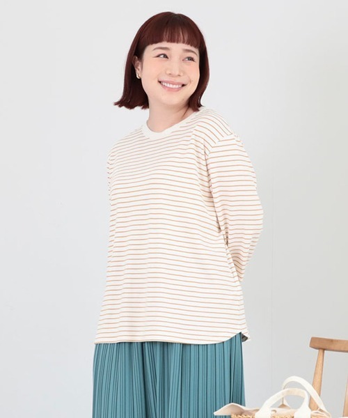 MB mint breeze(エムビーミントブリーズ)の「【L~5L 大きいサイズ】ライトポンチ7分袖ラウンドヘムプルオーバー(Tシャツ/カットソー・レディース・ネイビー/オフホワイト/ブルー・LL/3L/4L/5L)」の2枚目の写真