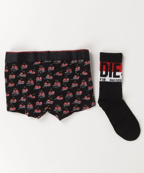 DIESEL(ディーゼル)の「メンズ アンダーウェアセット KIT-GFT(その他アンダーウェア/インナー・メンズ・ブラック系その他・SMALL/MEDIUM/LARGE/XX-LARGE/X-LARGE)」の2枚目の写真