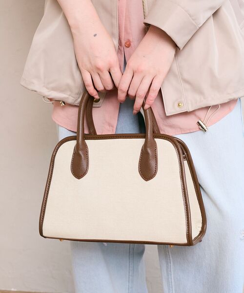 le.coeur blanc(ルクールブラン)の「キャンバスライクトートバッグ(トートバッグ・レディース・ブラウン/ブラック・FREE)」の11枚目の写真