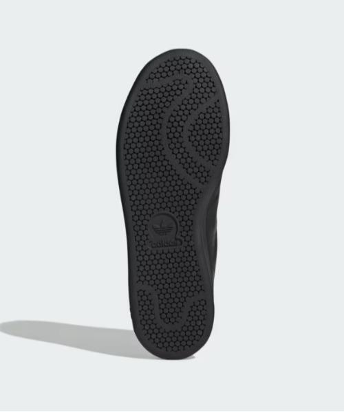 adidas(アディダス)の「adidas Originals(アディダスオリジナルス)Stan Smith GORE-TEX(スニーカー・メンズ・ホワイト/ブラック・26/25/24/23/28/27/24.5/23.5/28.5/27.5/26.5/25.5)」の13枚目の写真