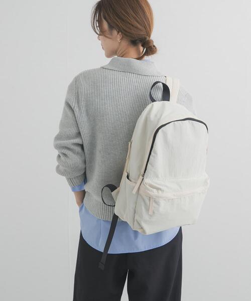 URBAN RESEARCH DOORS（アーバンリサーチドアーズ）の「衿付き畦ニット | ポロ襟/春ニット/カジュアル（ニット/セーター・レディース・アイボリー/ネイビー/ライトグレー・FREE）」の19枚目の写真