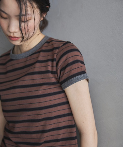 feepur（フェピュール）の「マルチボーダーコンパクトリンガーTee（Tシャツ/カットソー・レディース・アイボリー/ブラウン・MEDIUM）」の4枚目の写真