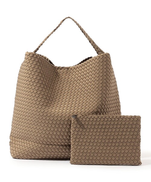 NAGHEDI(ナゲディ)の「NAGHEDI Nomad L Hobo ワンショルダーバッグ(ショルダーバッグ・レディース・ベージュ・FREE)」の1枚目の写真