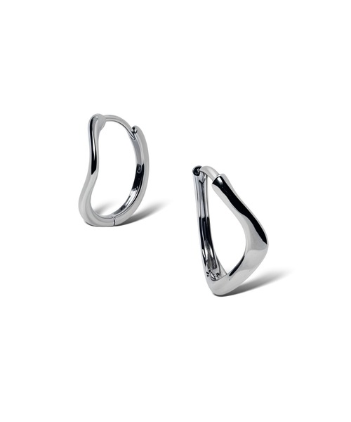 Lyvi(ライビィ)の「Wave Form Hoop Pierce / 金属アレルギー対応(ピアス(両耳用)・レディース・シルバー/ゴールド・FREE)」の10枚目の写真