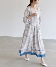 quaranciel:〈洗濯機可能〉フラワー スカーフ プリント Vネック フレア ワンピース