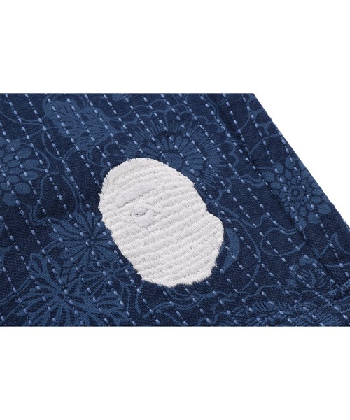 A BATHING APE(アベイシングエイプ)の「JAPANESE INDIGO ART CAMO RELAXED FIT SWEAT SHORTS(その他パンツ・メンズ・インディゴブルー・MEDIUM/XX-LARGE/SMALL/X-LARGE/LARGE)」の4枚目の写真