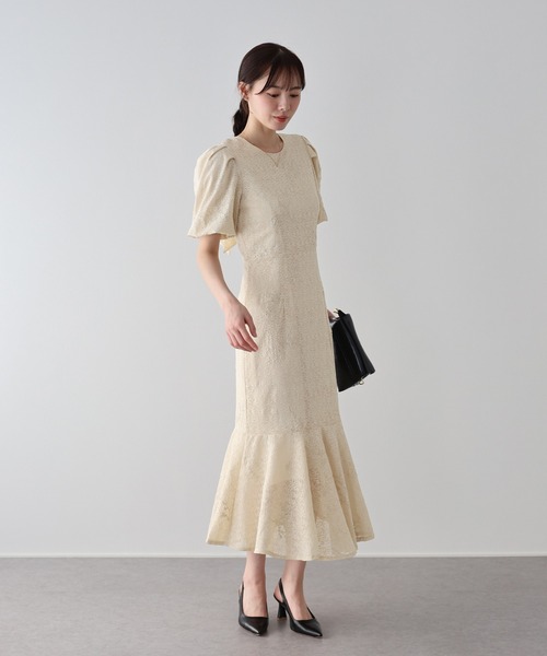 BLUEEAST（ブルーイースト）の「《2サイズ展開》ジャガードレースバックリボンマーメイドドレス　結婚式 成人式 二次会 同窓会 セレモニー パーティードレス オケージョンドレス お呼ばれ（ドレス・レディース・ブラック/ベージュ・SMALL/MEDIUM）」の3枚目の写真