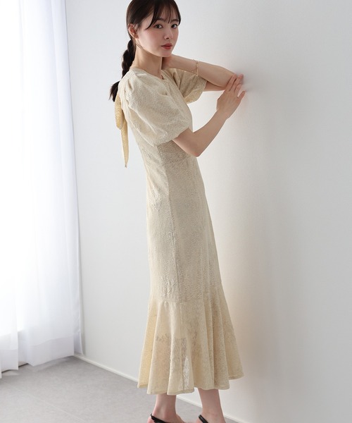 BLUEEAST（ブルーイースト）の「《2サイズ展開》ジャガードレースバックリボンマーメイドドレス　結婚式 成人式 二次会 同窓会 セレモニー パーティードレス オケージョンドレス お呼ばれ（ドレス・レディース・ブラック/ベージュ・SMALL/MEDIUM）」の7枚目の写真