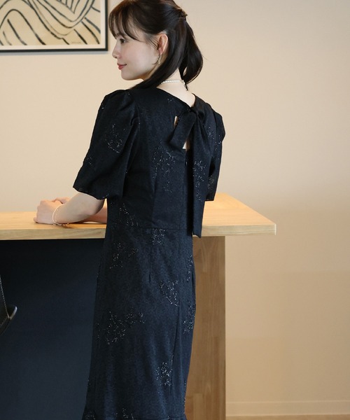 BLUEEAST（ブルーイースト）の「《2サイズ展開》ジャガードレースバックリボンマーメイドドレス　結婚式 成人式 二次会 同窓会 セレモニー パーティードレス オケージョンドレス お呼ばれ（ドレス・レディース・ブラック/ベージュ・SMALL/MEDIUM）」の22枚目の写真