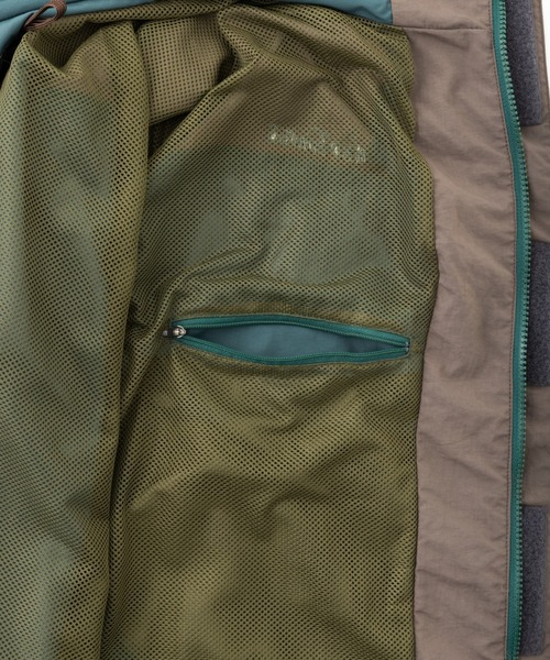 WILD THINGS(ワイルドシングス)の「サプレックスマシ-フジャケット│SUPPLEX MASSIF JACKET(ナイロンジャケット・メンズ・ブラック/ベージュ系その他/ダークグリーン系/パープル系その他・XL/L/M/S)」の12枚目の写真