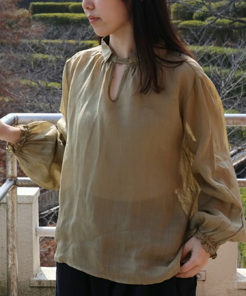 sanpo kuschel(サンポクシェル)の「さらっと軽いリネントップス(シャツ/ブラウス・レディース・グリーン・FREE)」の14枚目の写真