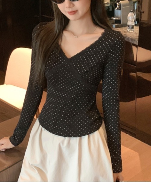 Vipoa（ヴィポア）の「French Lace v-neck tee（Tシャツ/カットソー・レディース・ブラック/グリーン・FREE）」の14枚目の写真