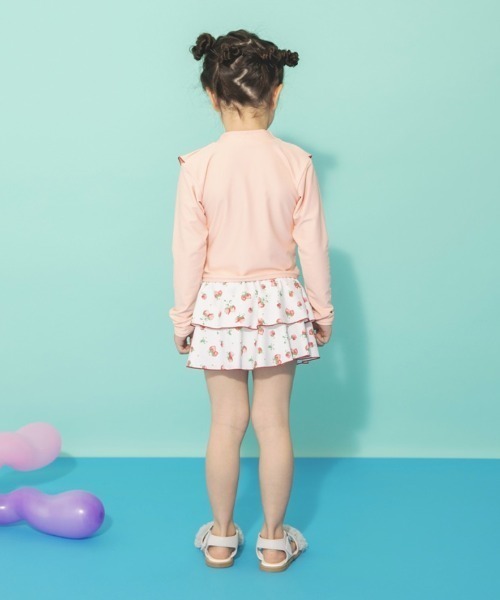 BRANSHES（ブランシェス）の「【水着 / SWIM / WEB限定】長袖ラッシュガード＆スカパン２点セット（水着・キッズ・サックスブルー/サーモンピンク/ピンク/ライトグリーン・100/130/120/110/90）」の17枚目の写真