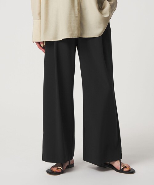 A DAY IN THE LIFE UNITED ARROWS(アデイインザライフユナイテッドアローズ)の「タック ワイドパンツ ‐ウォッシャブル‐<A DAY IN THE LIFE>(その他パンツ・レディース・ダークグレー/ブラック/オリーブ・M/S)」の20枚目の写真