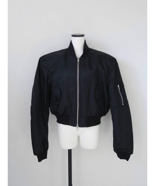 AMOMMA(アモマ)の「PADDED MA-1 JACKET(MA-1・レディース・ブラック・FREE)」の4枚目の写真